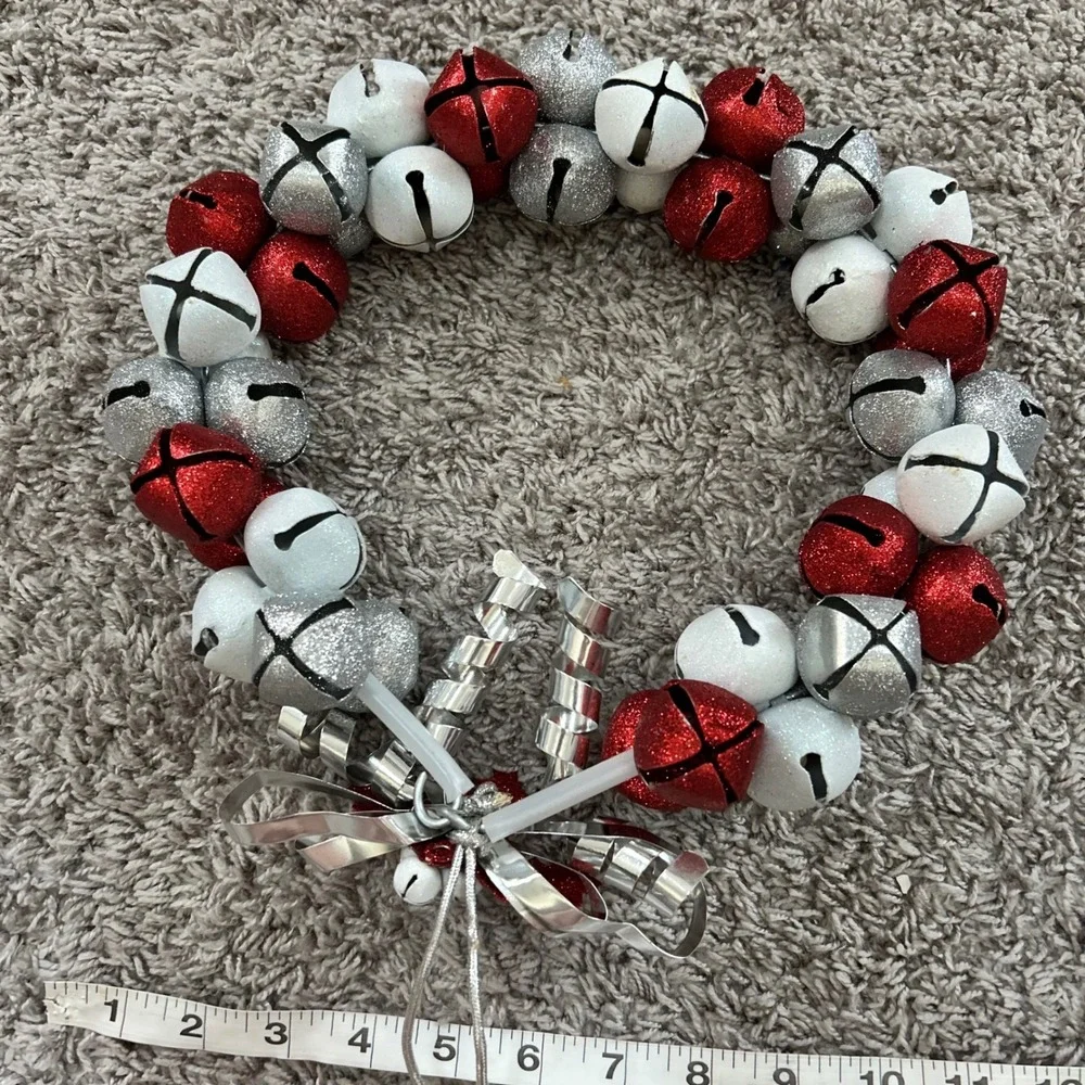 Christmas Jingle Bell Wreath Red Silver White Glitter Holiday Decor heavy‎ duty